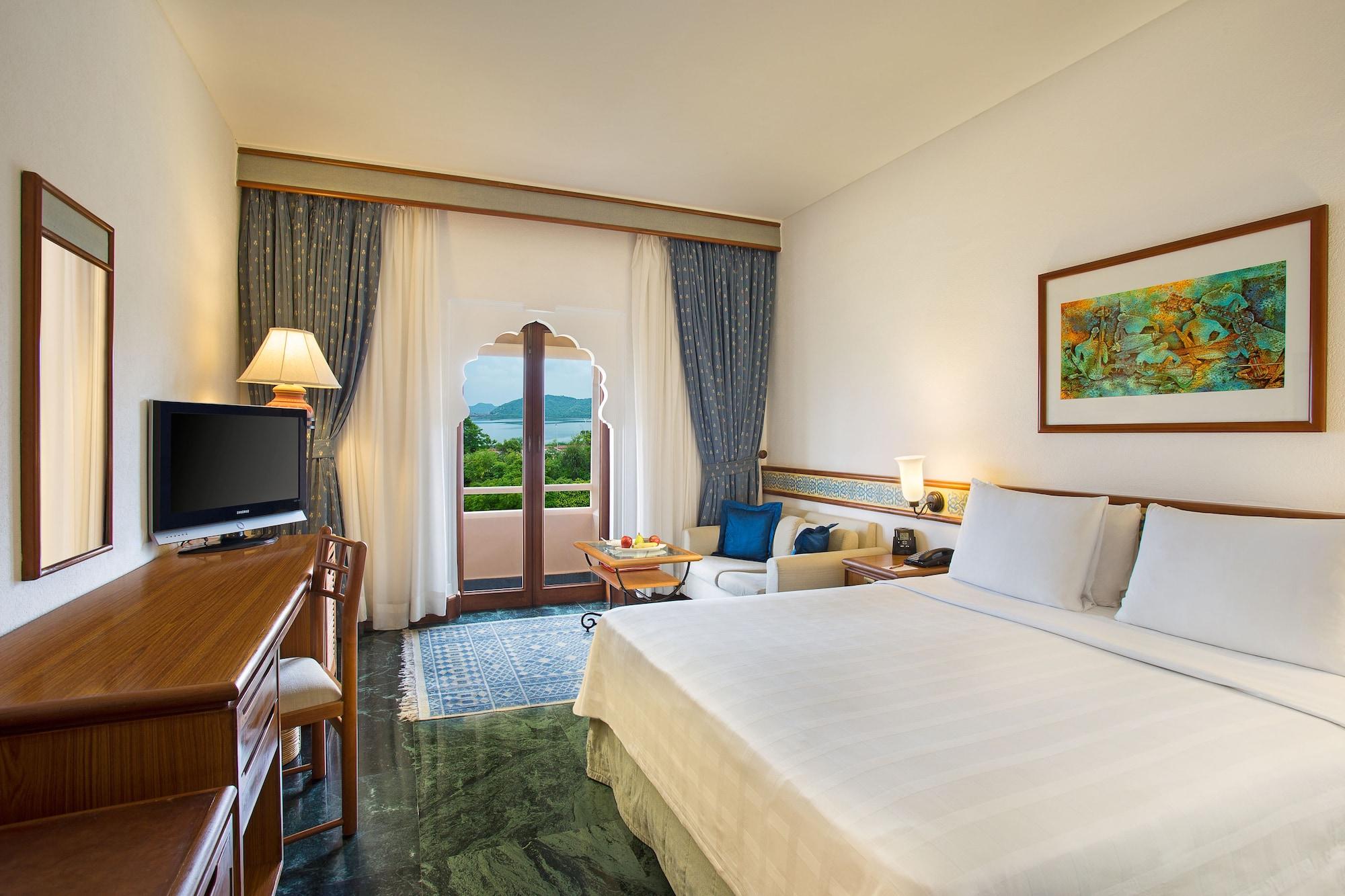 Trident Jaipur Otel Dış mekan fotoğraf Deluxe room