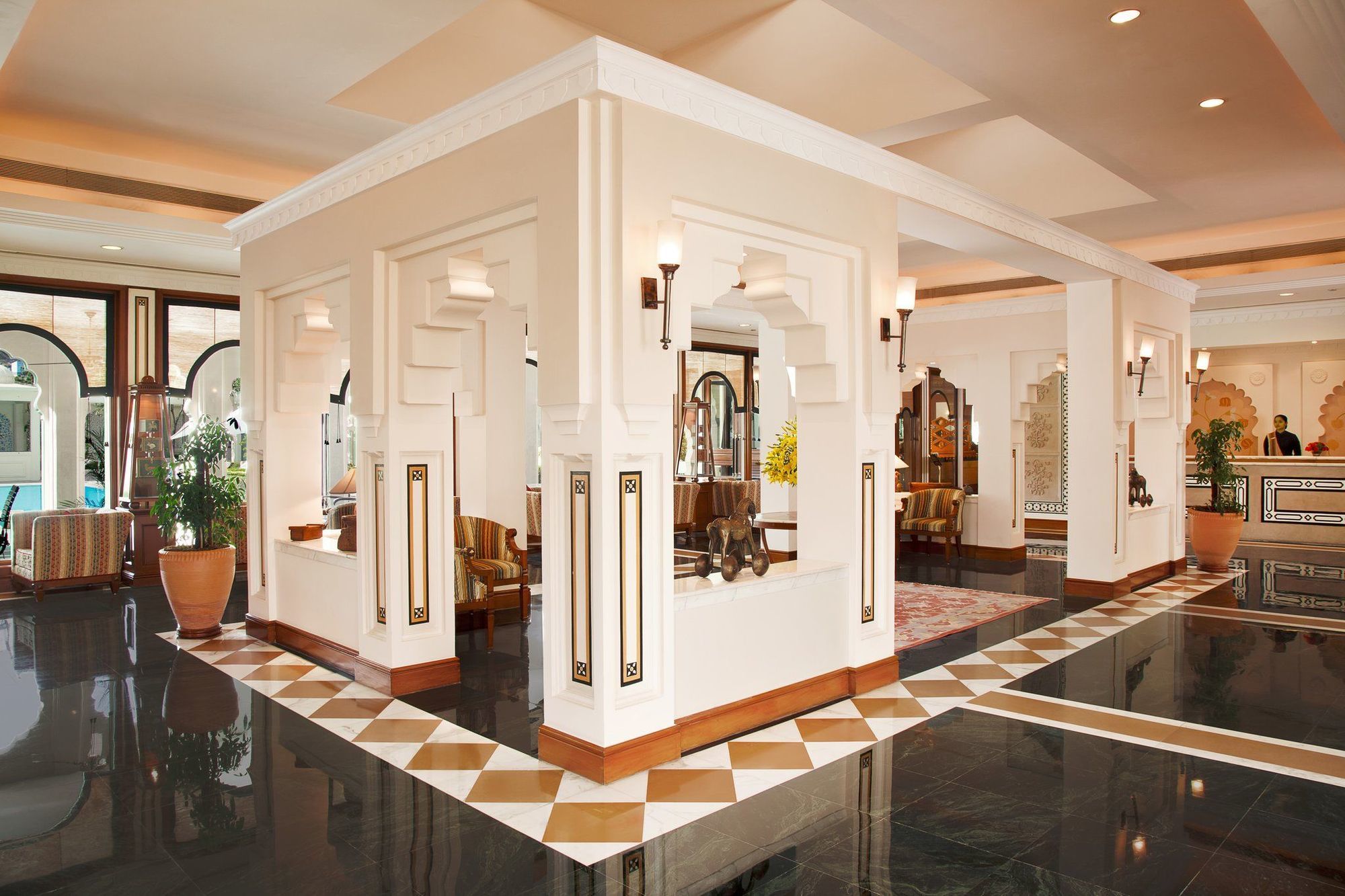 Trident Jaipur Otel İç mekan fotoğraf The lobby of the hotel
